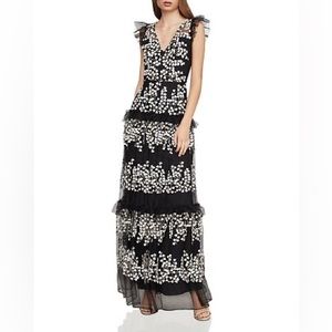 BCBGMAXAZRIA Sleeveless Floral-Vine-Appliqué Gown 6 Black White Gold